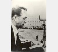 Первый секретарь Кировского обкома ВКП(б) В.В. Лукьянов выступает на митинге по случаю начала войны. г. Киров. 23 июня 1941 г.